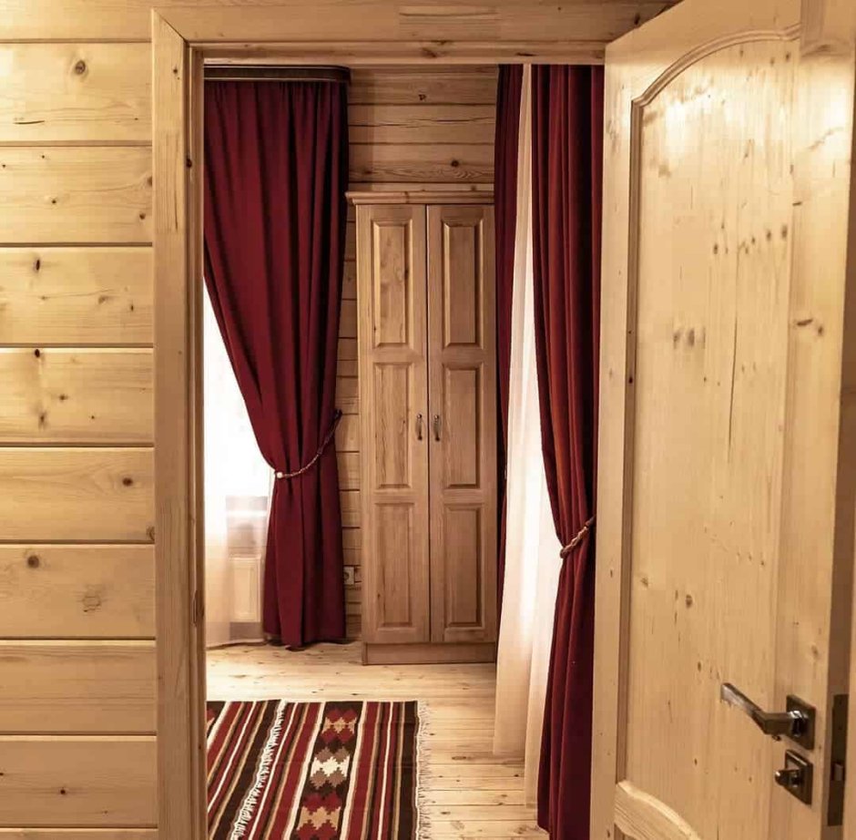 Шторы в предбанник в деревенском стиле