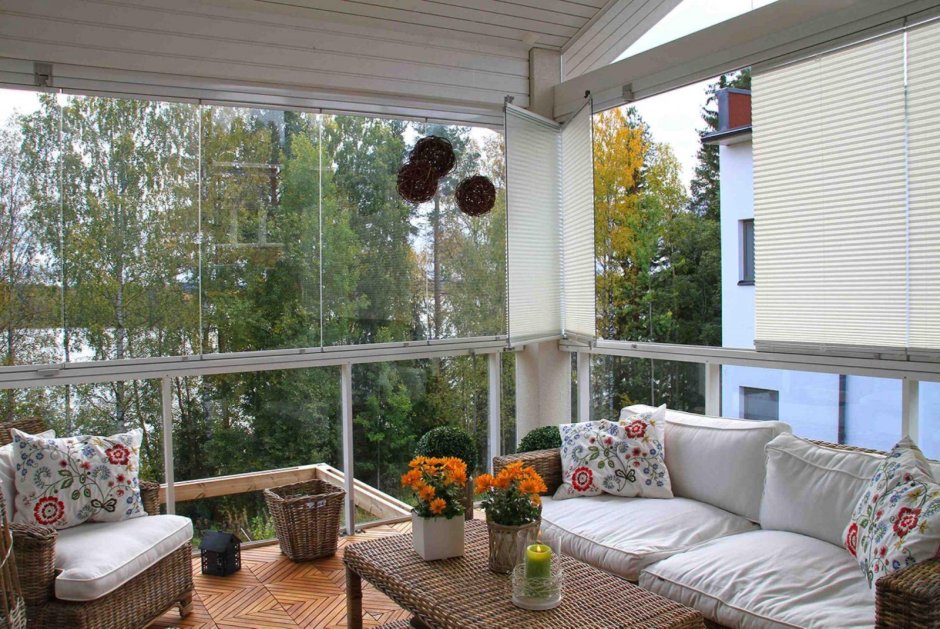 Красивый вид с террасы