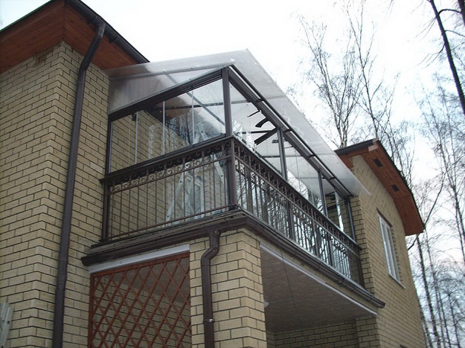 Терраса с открытым балконом