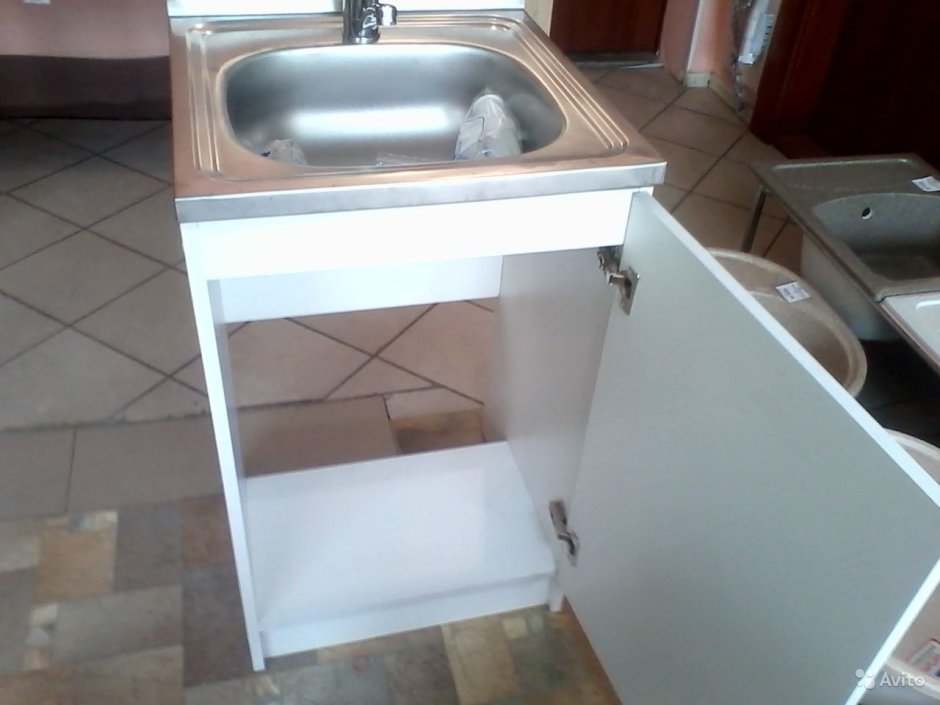 Сборка тумбочки под мойку
