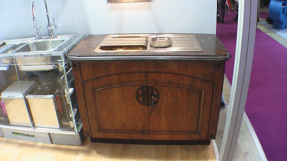 Столешница из дерева в ванную под раковину