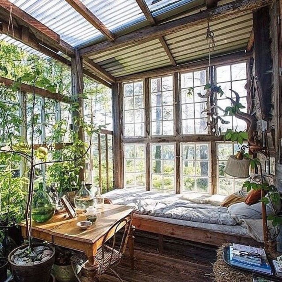 В веранду из старых оконных