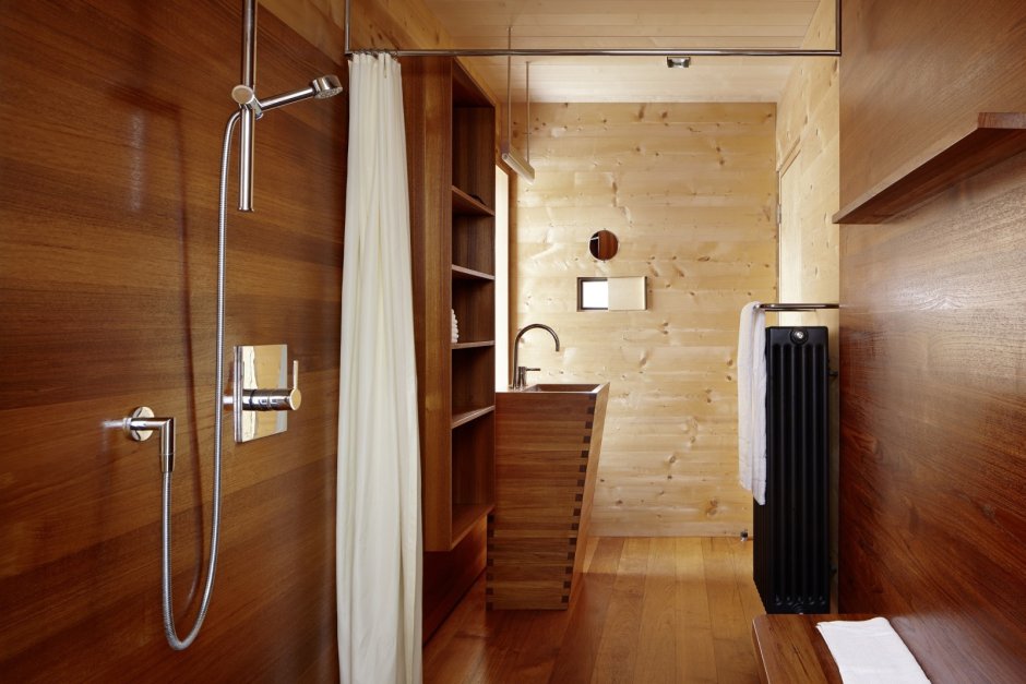 Душевая в деревянном доме