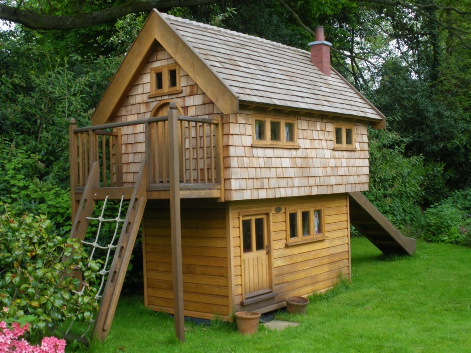 Деревянный домик