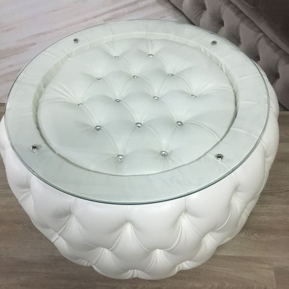 Журнальный стол с каретной стяжкой