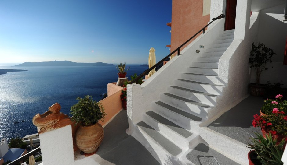 Комната с лестницей