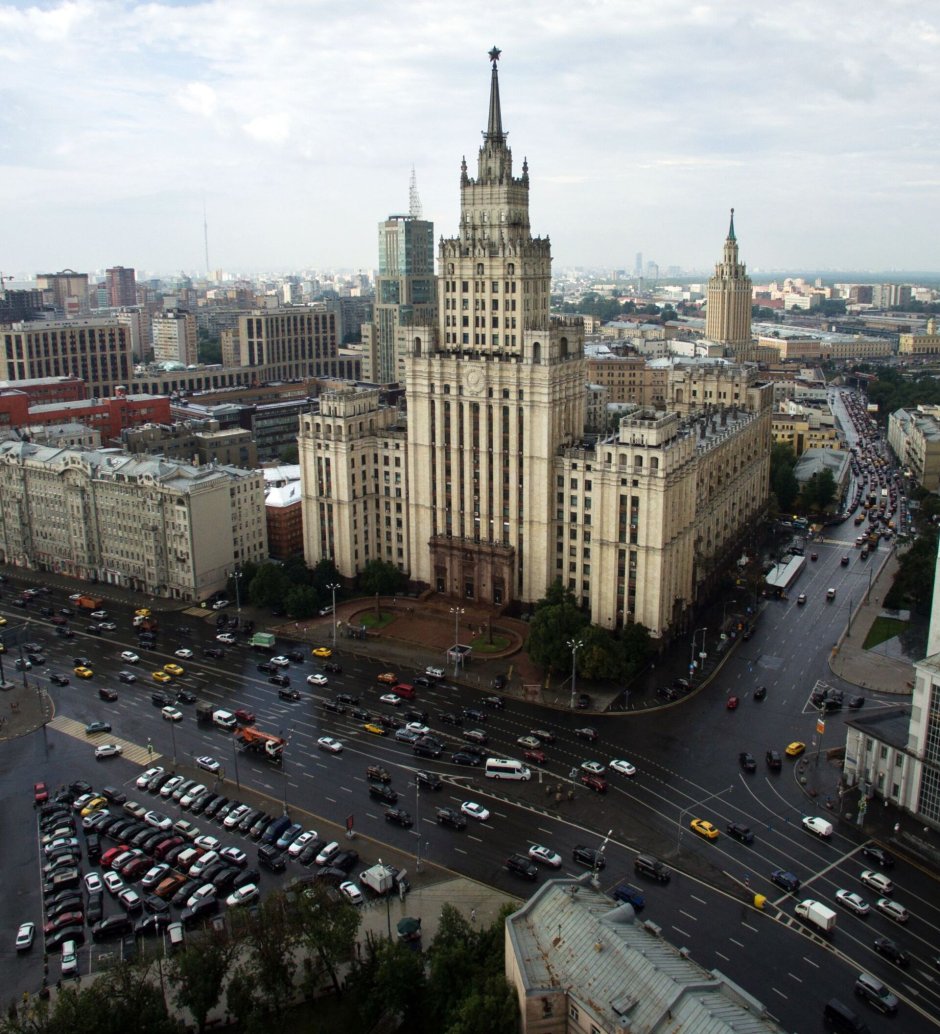 Площадь красные ворота в Москве