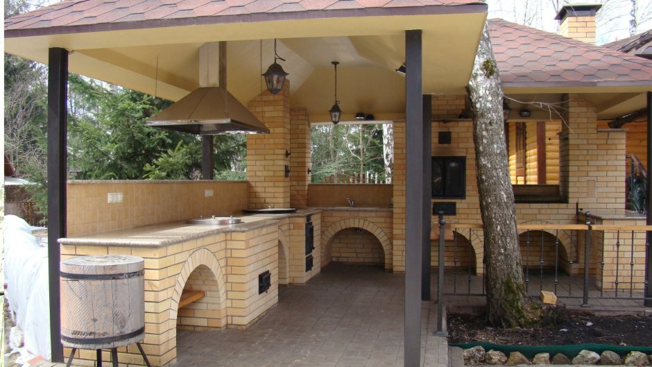 Угловая пергола беседка с мангалом