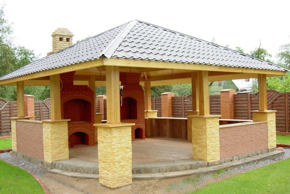 Беседка с барбекю