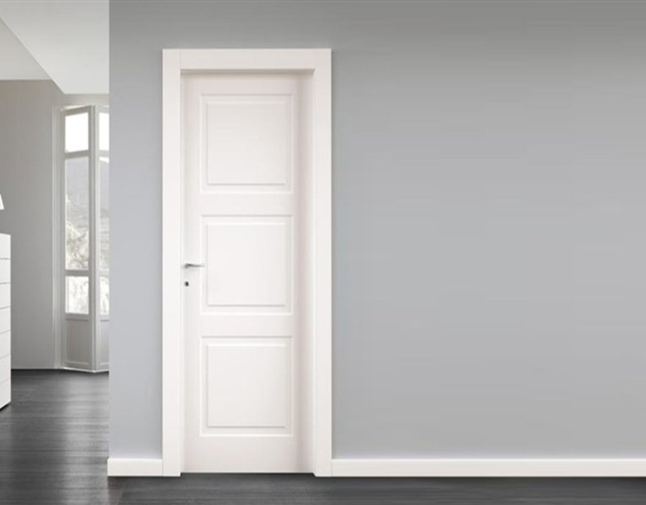 Белые межкомнатные двери в интерьере