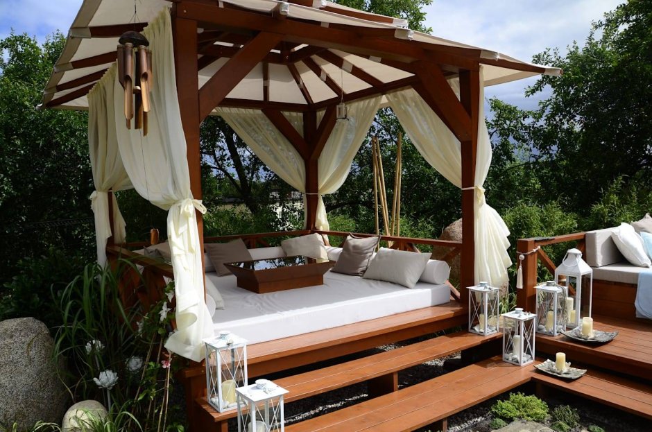 Беседка односкатная крыша хайтек