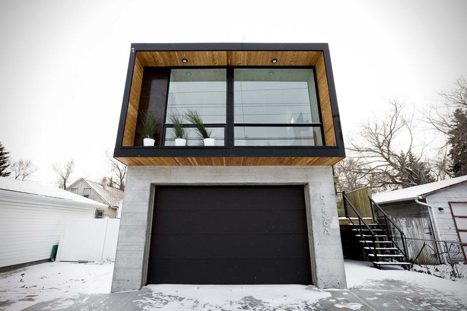 Жилой дом над гаражом