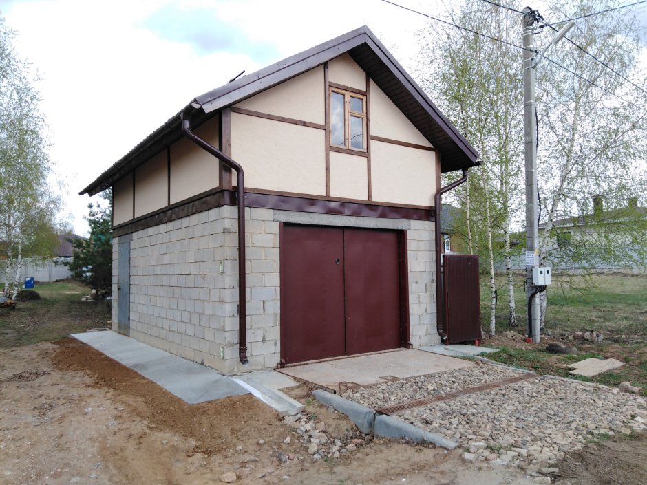 Дом над гаражом
