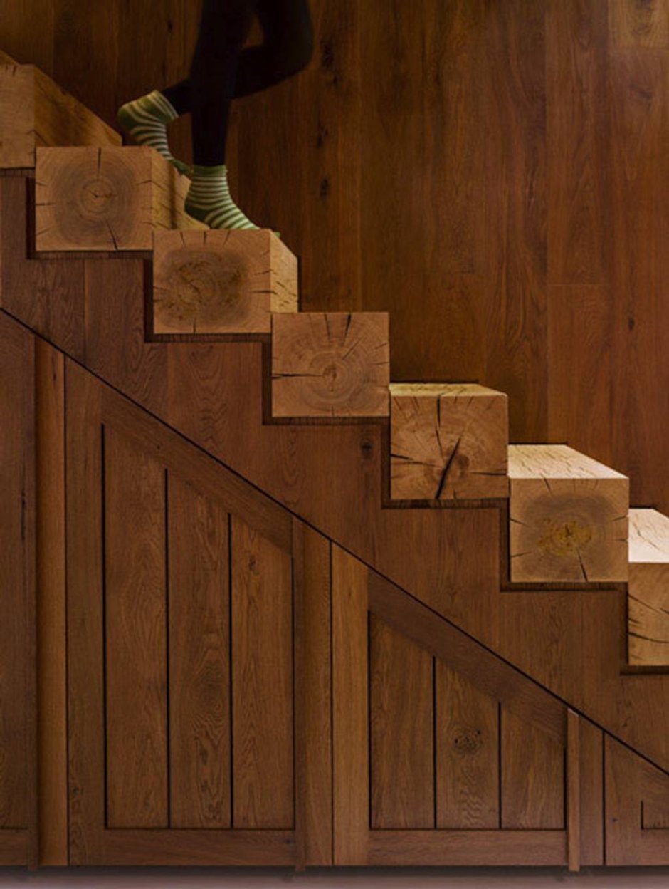 Деревянные ступеньки