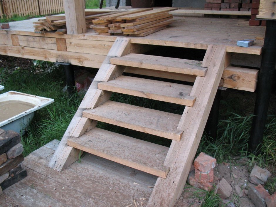 Ступеньки для беседки