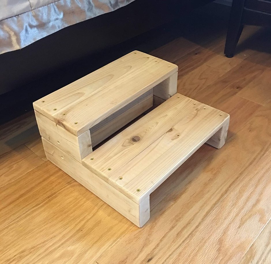 Табурет приступка деревянная