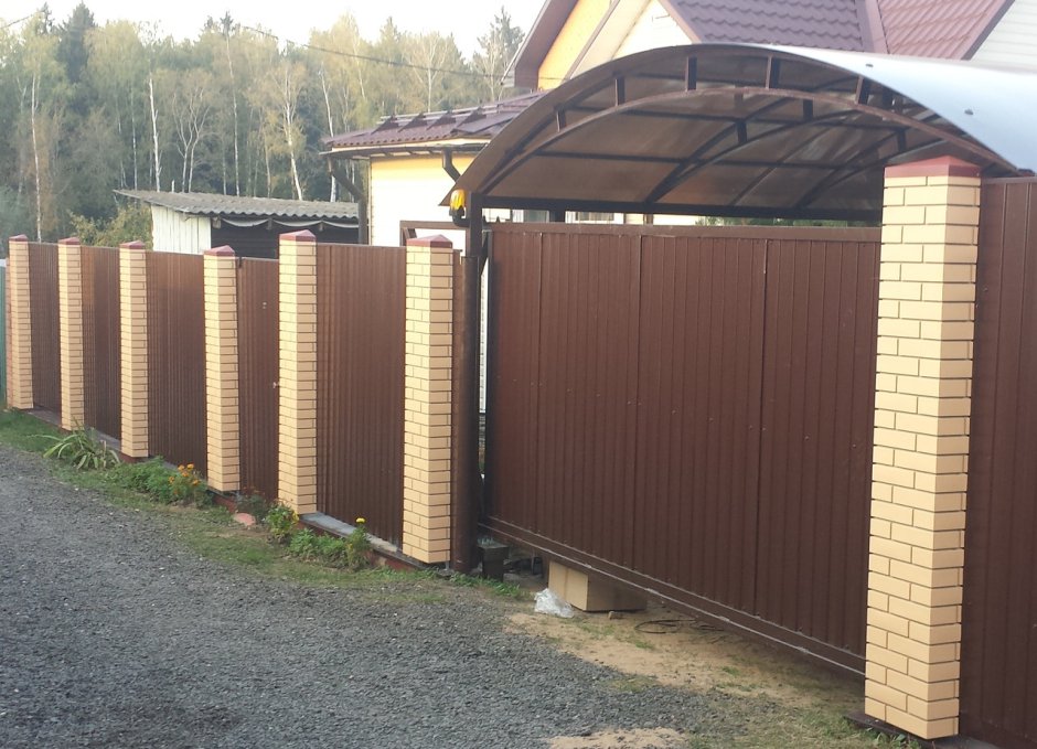 Имитация столбов для забора