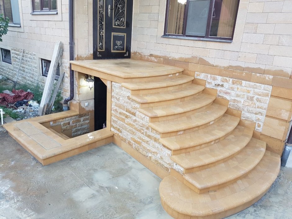 Ступеньки на даче