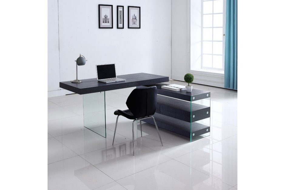 Стеклянный письменный стол
