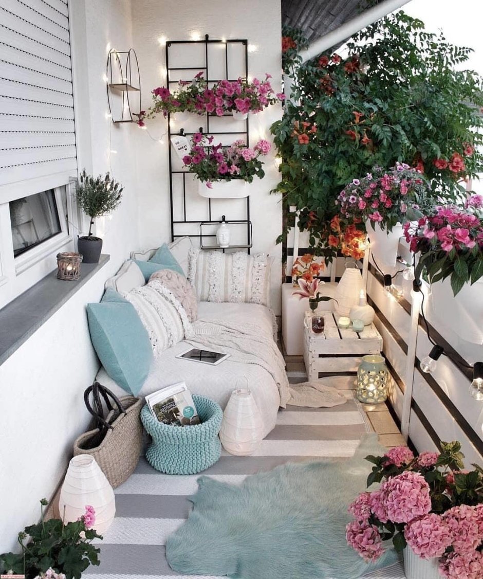 Декор балкона