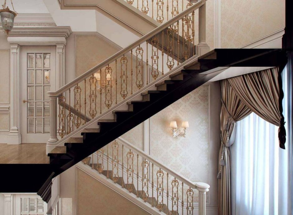 Шторы на лестничное окно