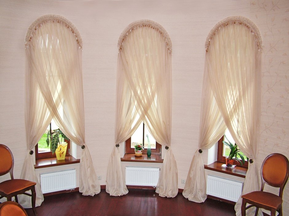 Шторы на лестничное окно