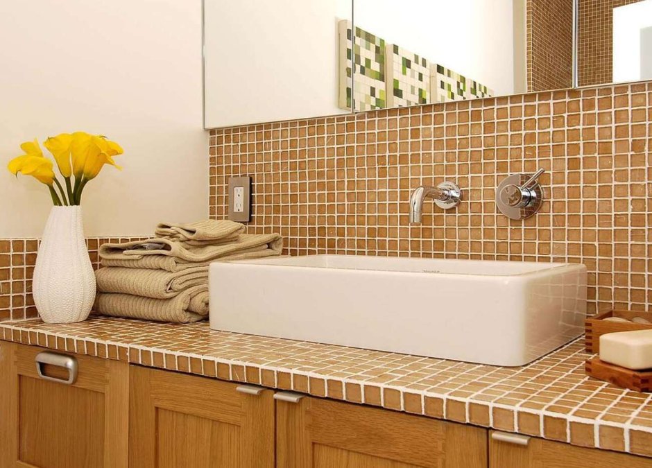 Ванна с двумя раковинами столешница из мозаики