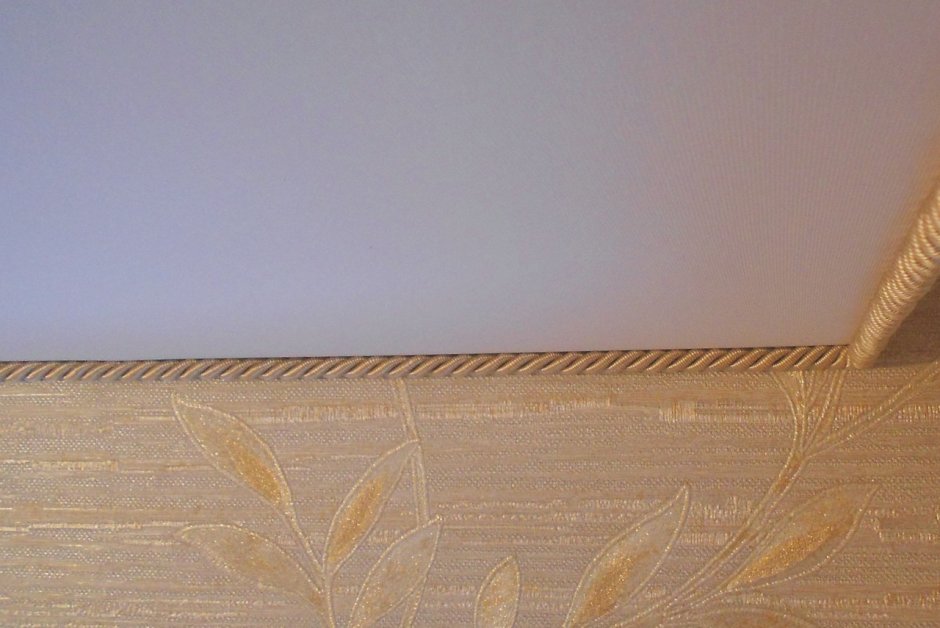 Канат джутовый вместо потолочного плинтуса