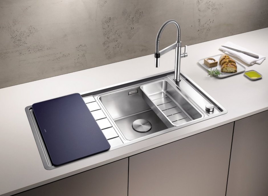 Гранитная мойка подстольного монтажа