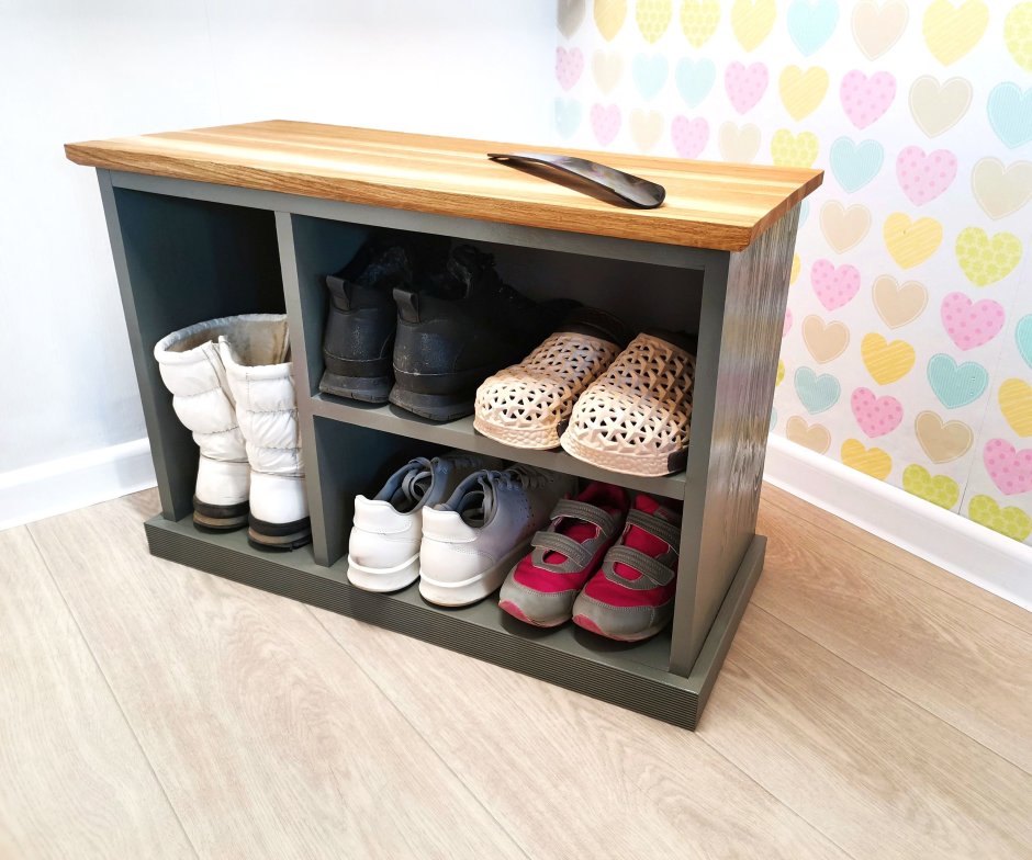 Обувница своими