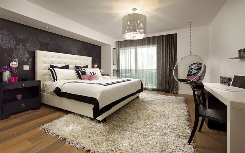 Сочетание темных и светлых обоев