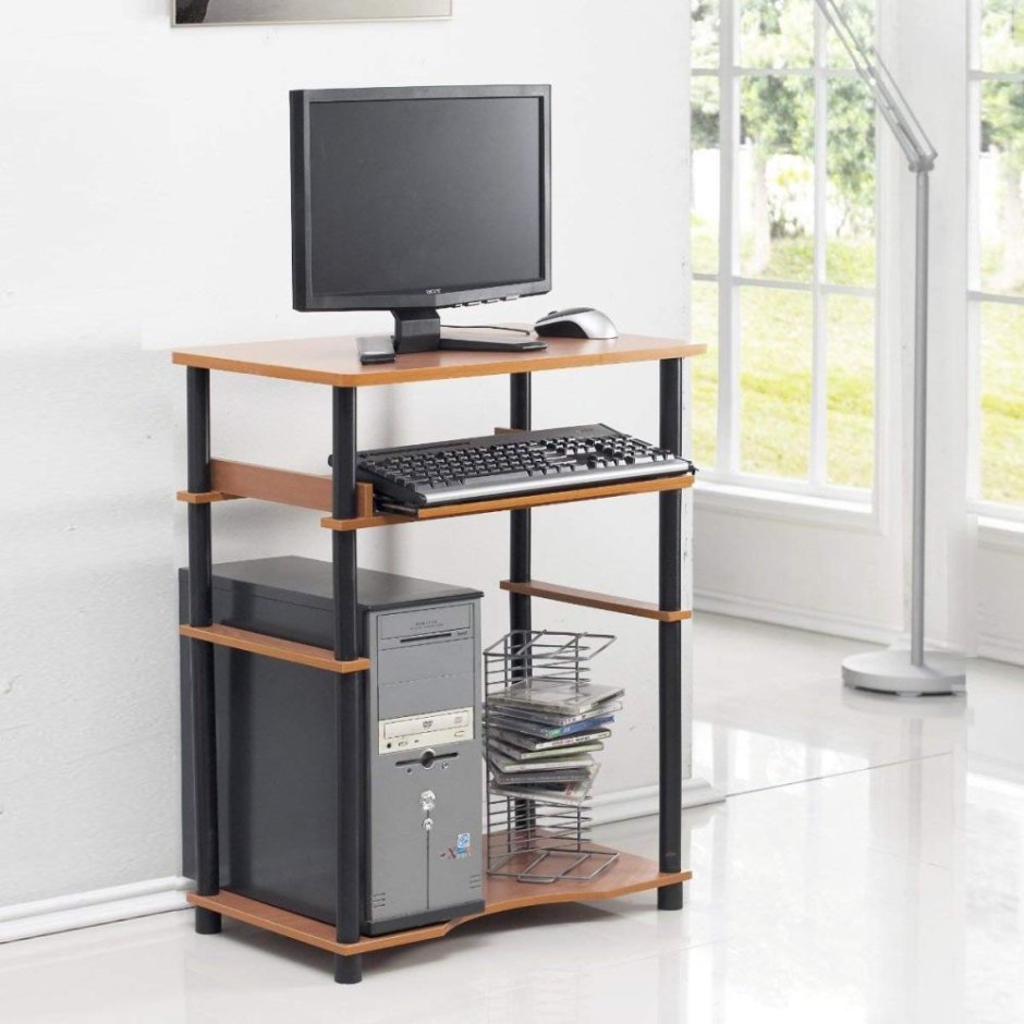 Маленькие компьютерные столы