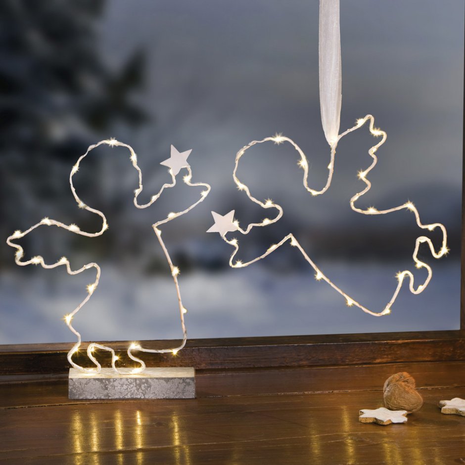 Световая фигура «олень белый» 220 ламп, высота 1 м, для улицы