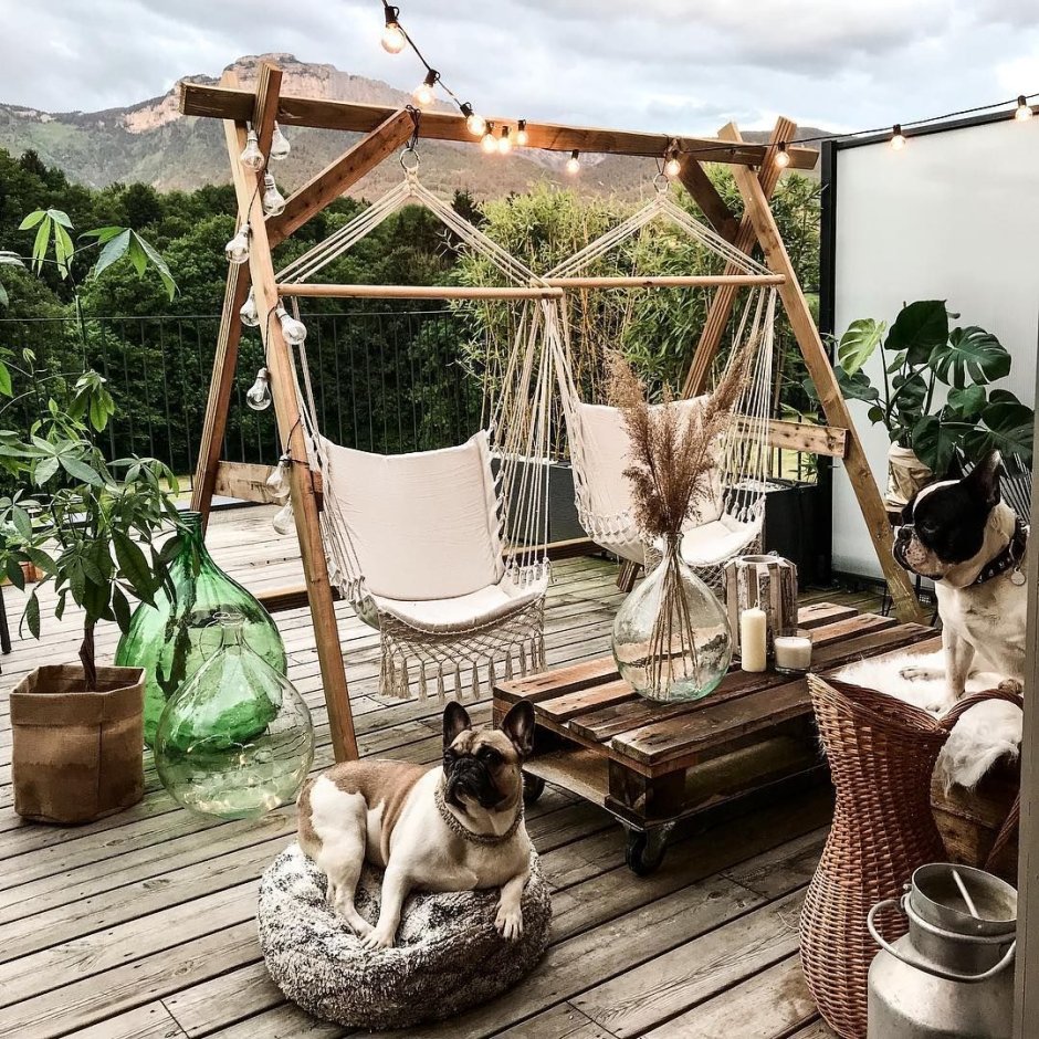 Кресло-качели подвесные в гостиную