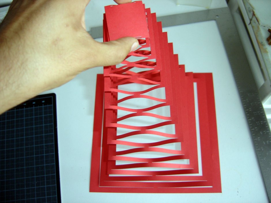 Поделка лестница из картона