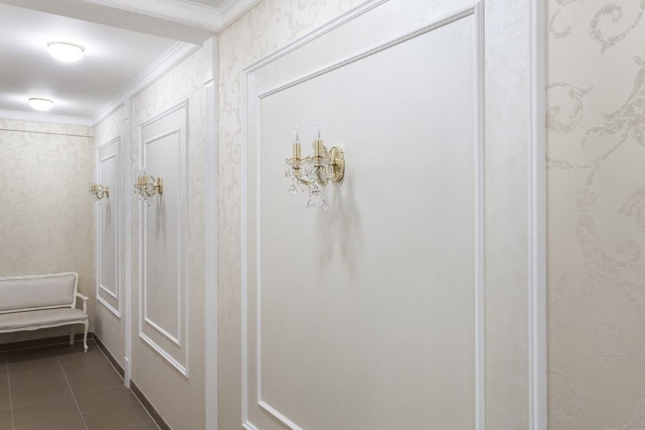 Молдинги для стен