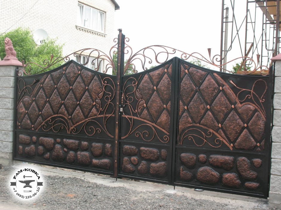 Ворота Гуора