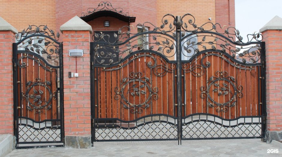 Ворота с коваными листьями модель 298