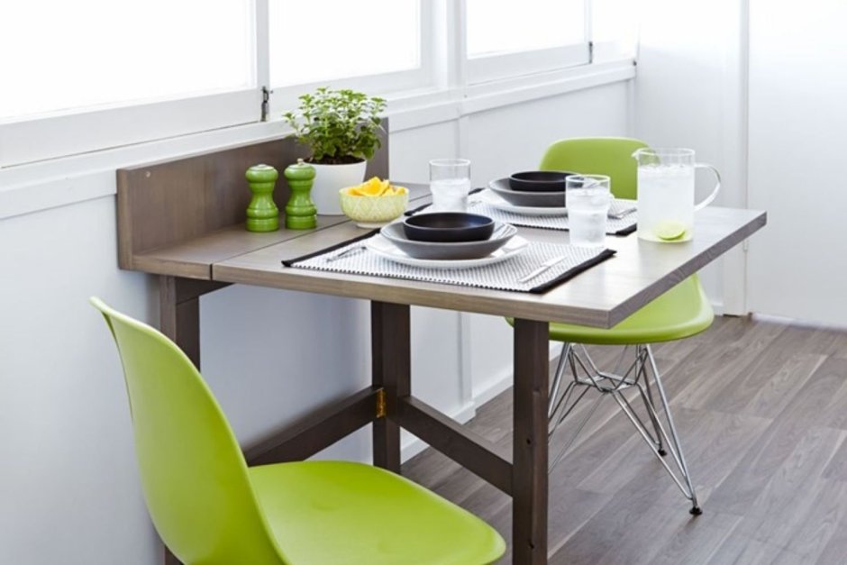 Кухонный стол полукруглый складной