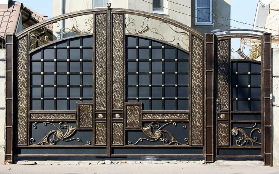 Кованые ворота