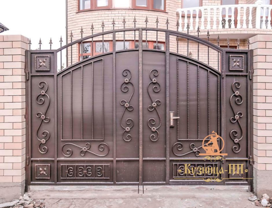 Коварт кованые ворота