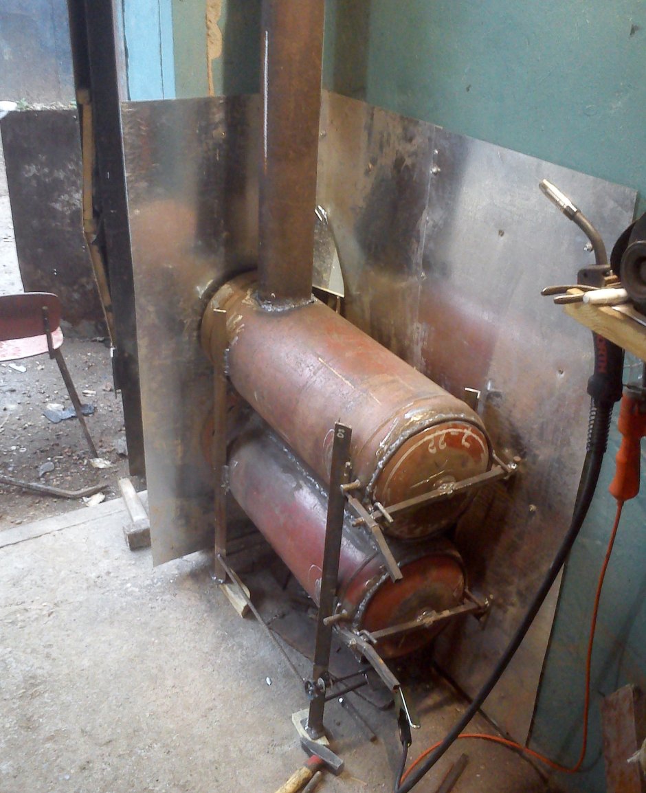 Печь длительного горения из 2 газовых баллонов