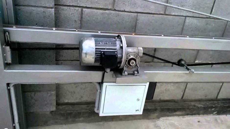 Привод для откатных ворот из стартера ВАЗ 2106