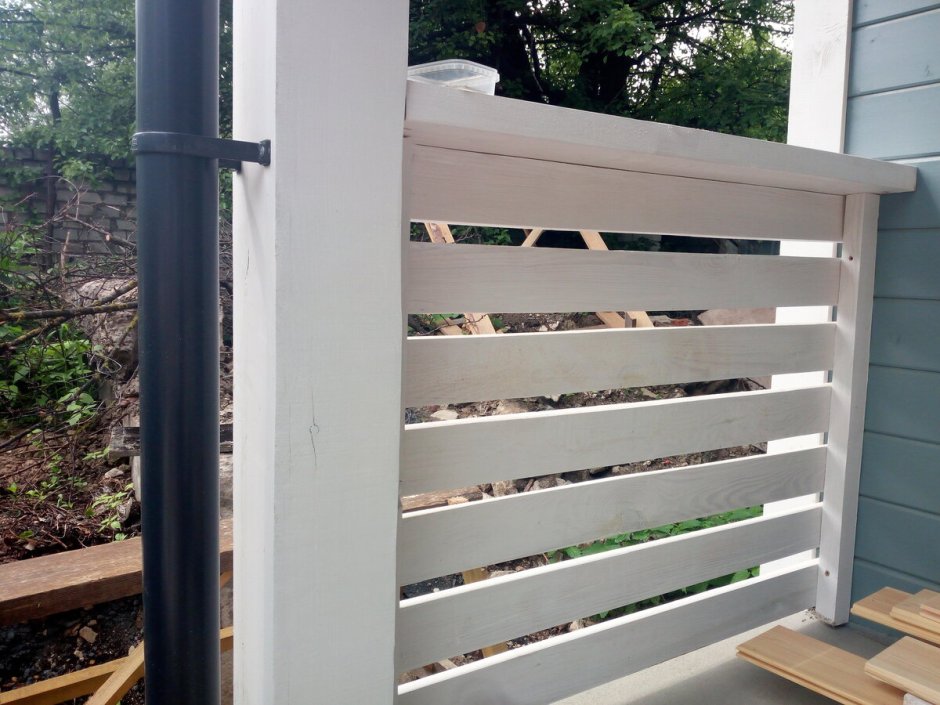 Деревянные жалюзи с тесьмой