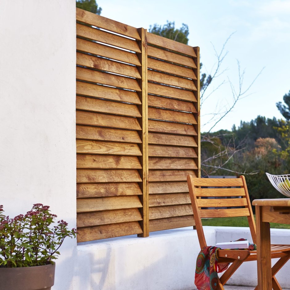 Деревянные жалюзи для беседки