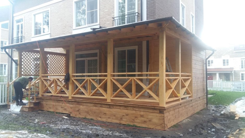 Односкатная каркасная веранда