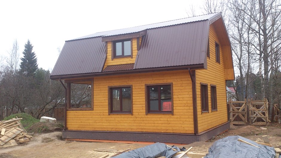 Дача из имитации бруса
