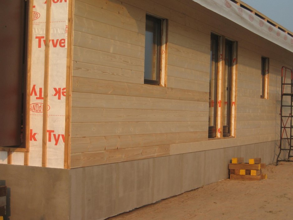 Отделка каркасника имитацией бруса