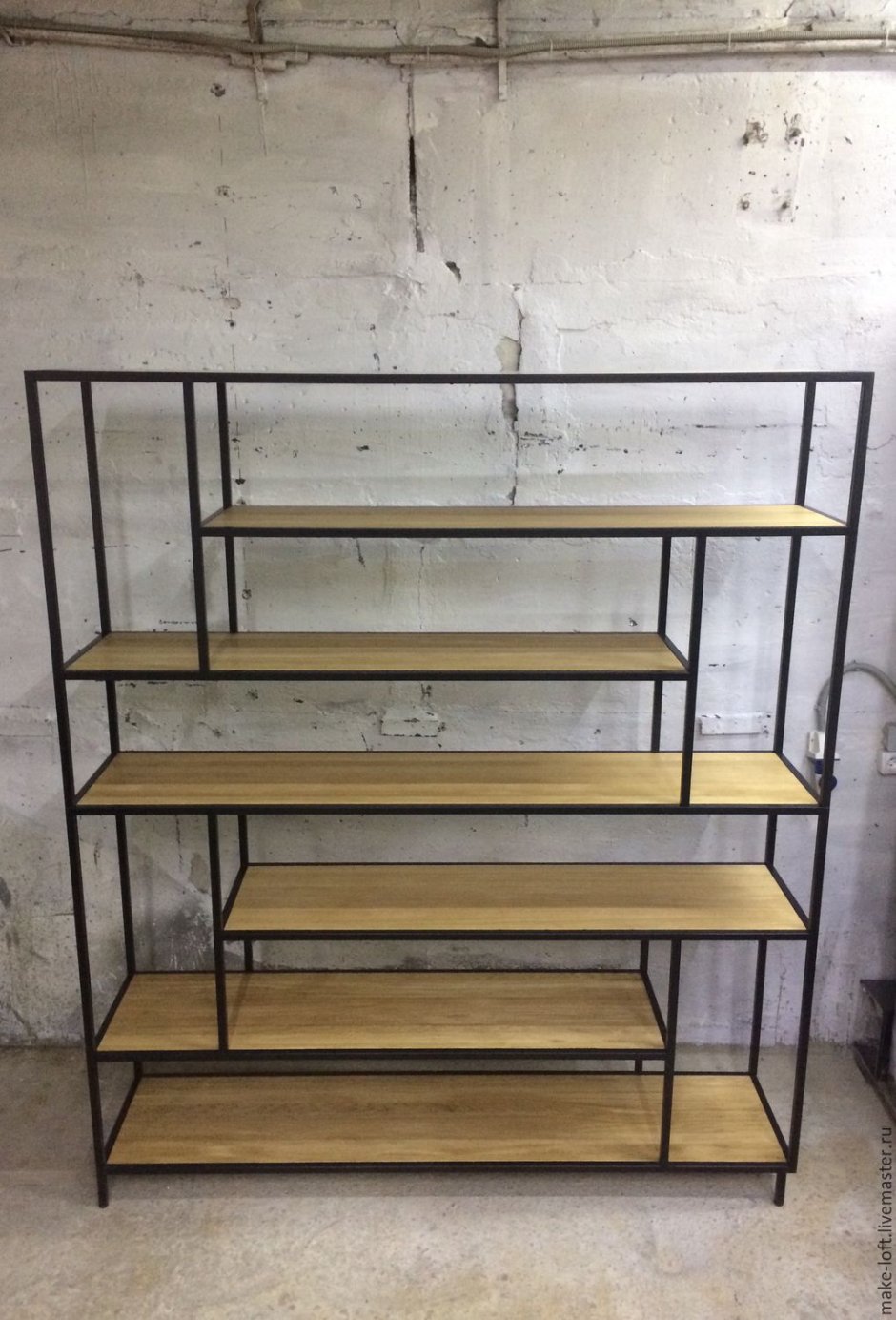 Стеллаж из металлического профиля