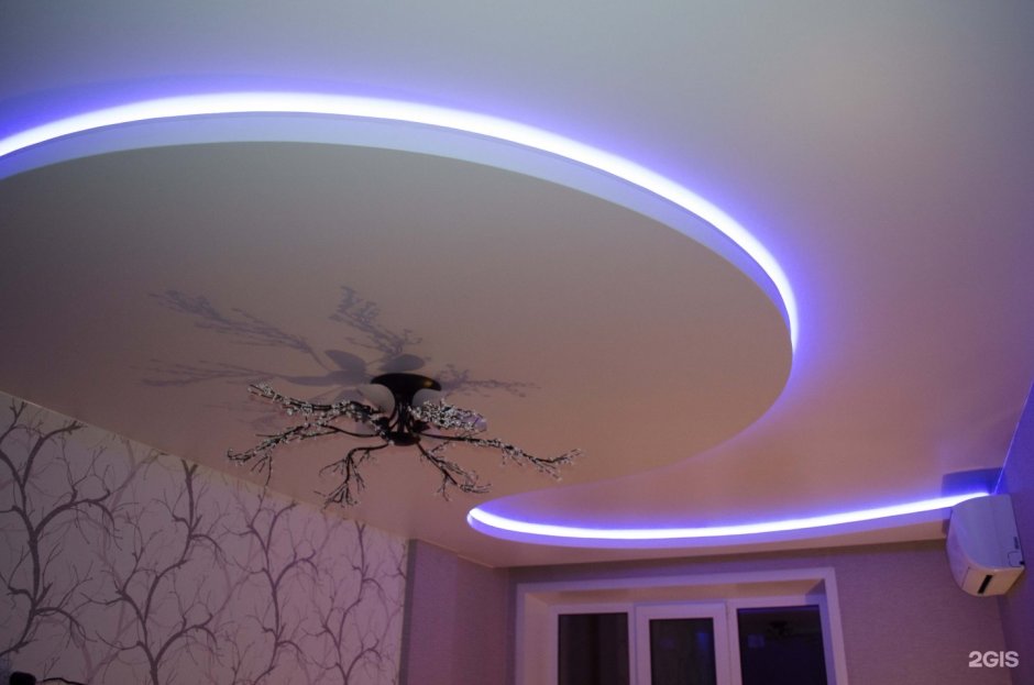 Диодная подсветка потолка многоуровневого